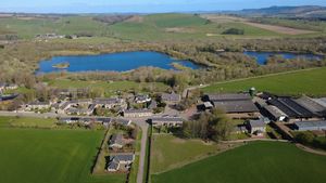 Photo 17- click for photo gallery